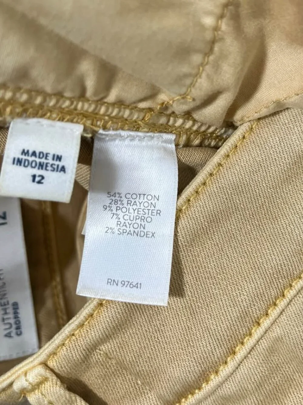 J. Jill Authentic Fit Frayed Hem CroppedGolden Yellow Elevated Jeans [size 12] - Picture 9 of 9